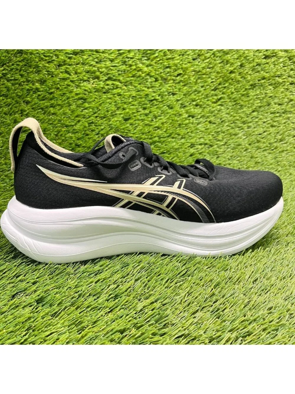 Asics Gel-Nimbus 28 Womens Size 9D Black White Athletic Running Shoes Sneakers